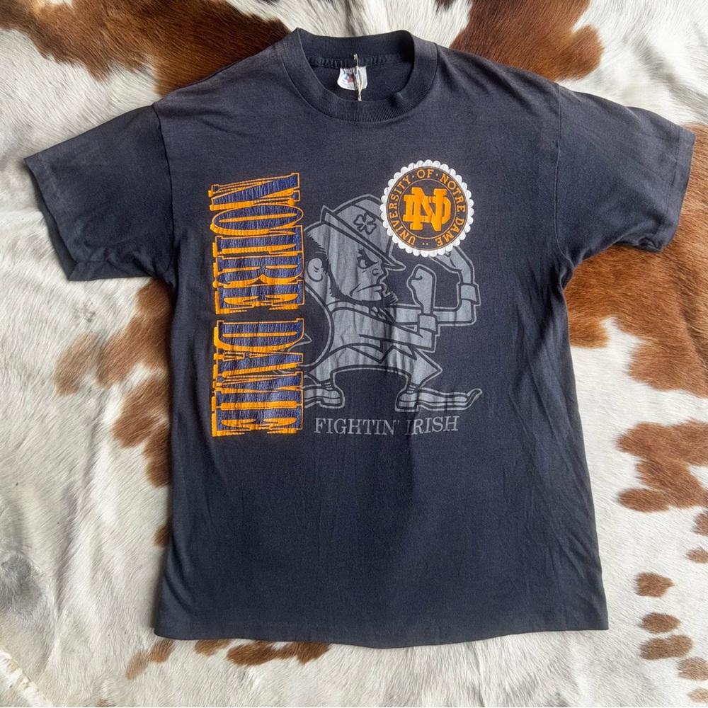 Vintage - Men’s L Notre Dame Fighting Irish Graphic T-Shirt